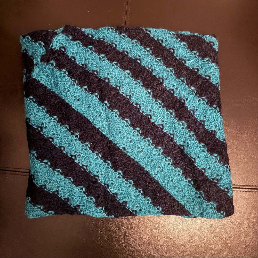 Saachi Crocheted Infinity Scarf Striped Teal and Black NWT